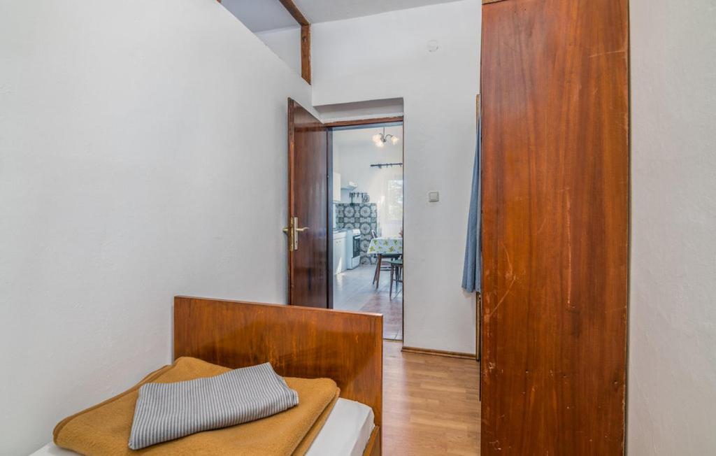 Apartmani Mile 크르크 외부 사진